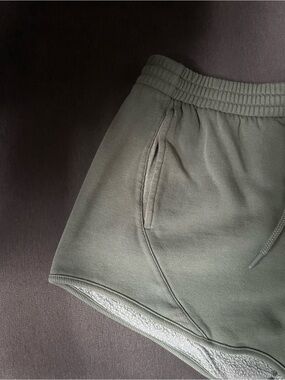 VS PINK Ivy Fleece Curved Hem Shorts - Fresh Forest